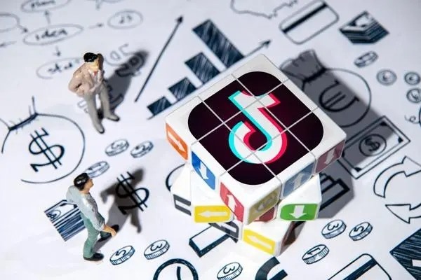 头部交易所格局基本稳定，OKEx表现依旧亮眼